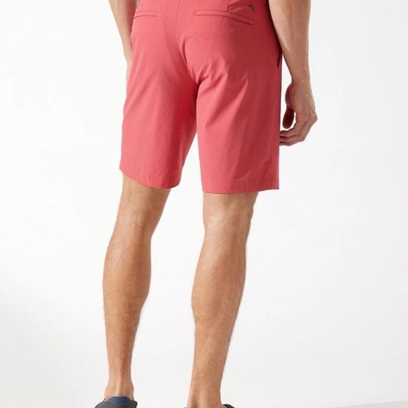 Tommy Bahama Chip Shot 10 inch shorts Flat Front Shorts New Red - Picture 9 of 9